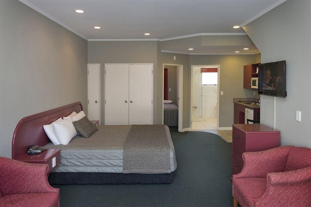 Cornwall Motor Lodge Palmerston North Exteriér fotografie
