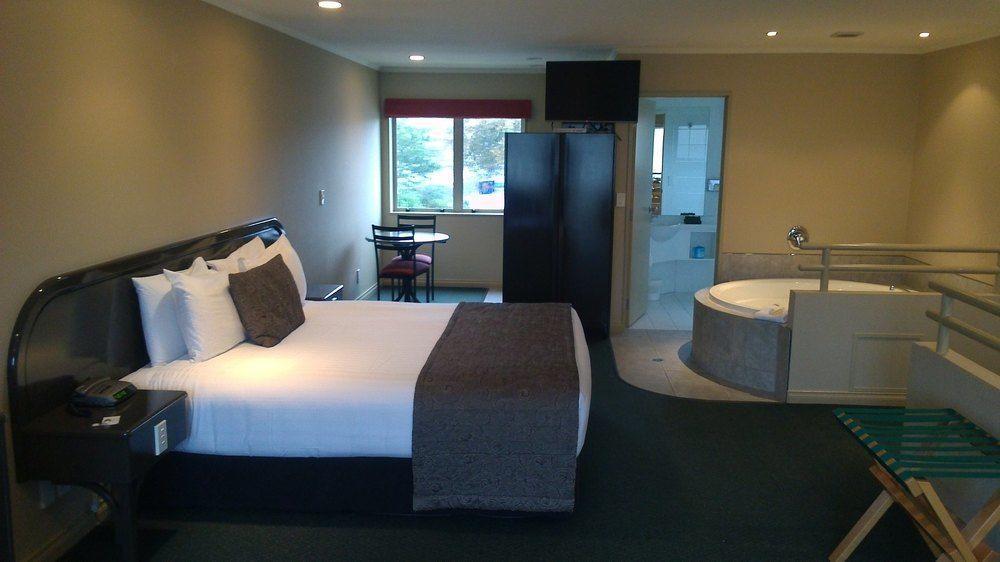 Cornwall Motor Lodge Palmerston North Exteriér fotografie