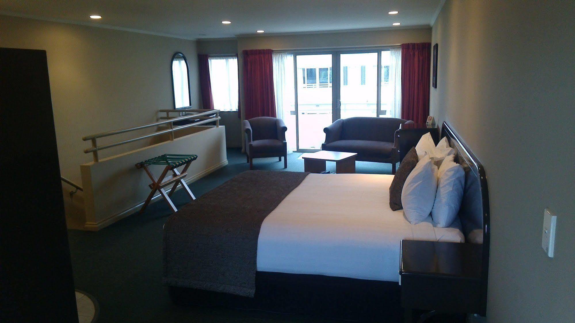 Cornwall Motor Lodge Palmerston North Exteriér fotografie